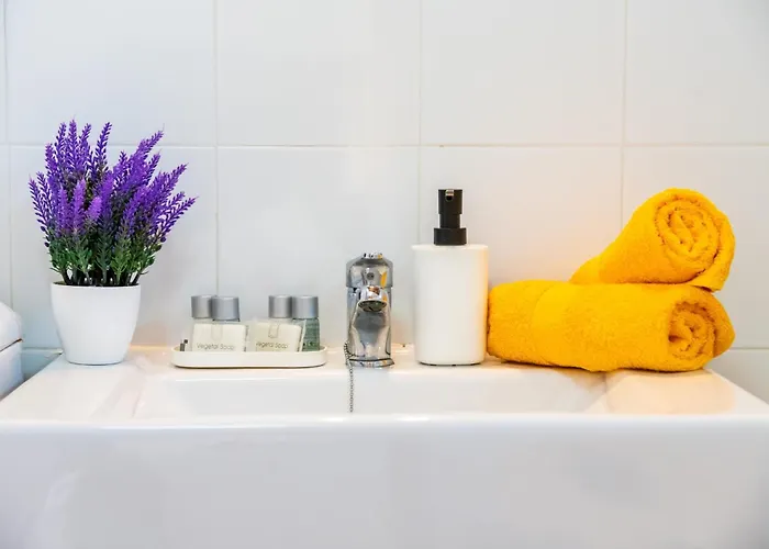 101 Bright With Pool View * Playa Fanabe