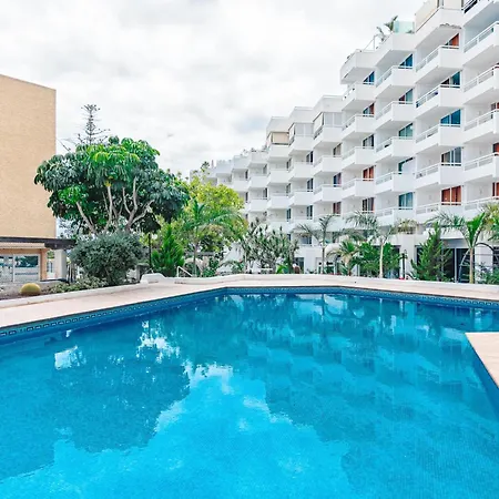 101 Bright With Pool View דירה